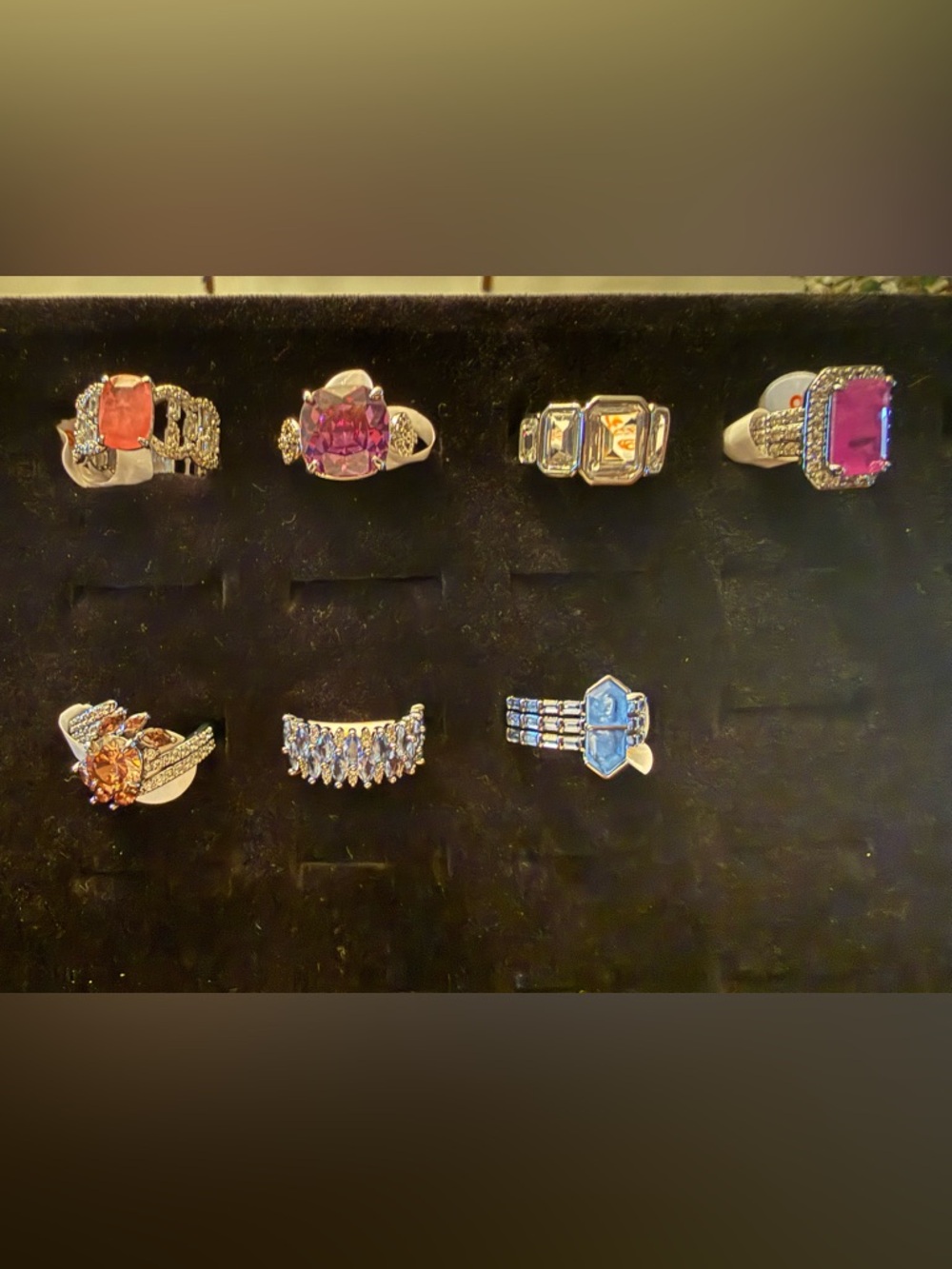 Bomb Party ring lot size 6 and 7
NWT/NWOT